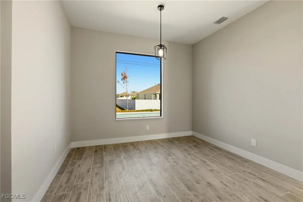 131 Kismet Parkway E Cape Coral FL 33909