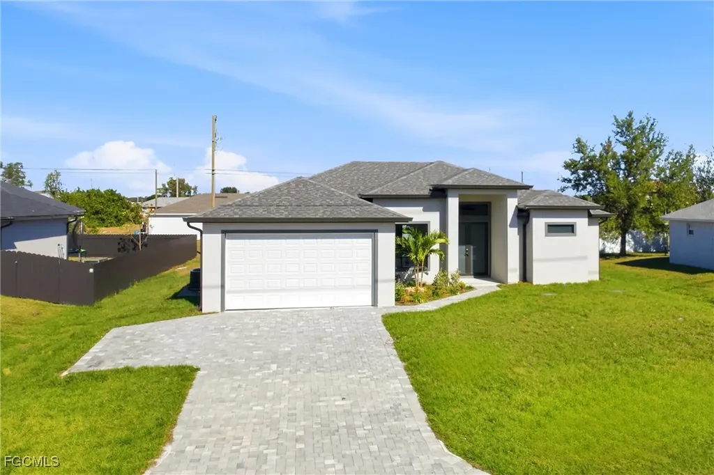 131 Kismet Parkway E Cape Coral FL 33909