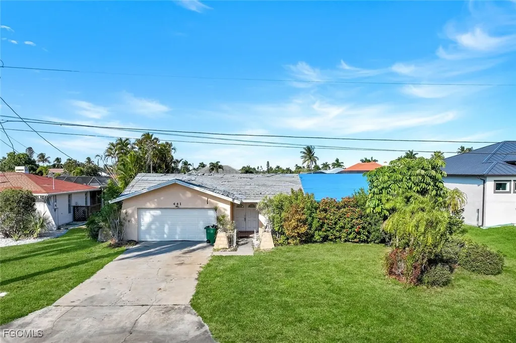 441 Bayshore Drive Cape Coral FL 33904