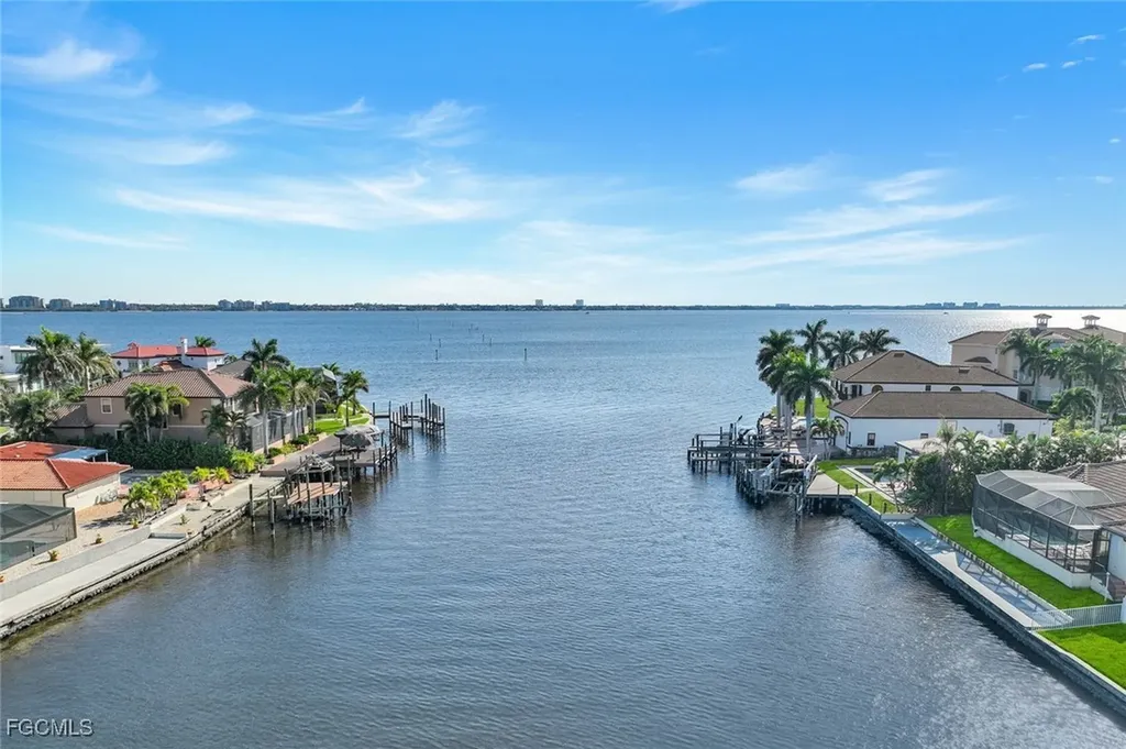 441 Bayshore Drive Cape Coral FL 33904