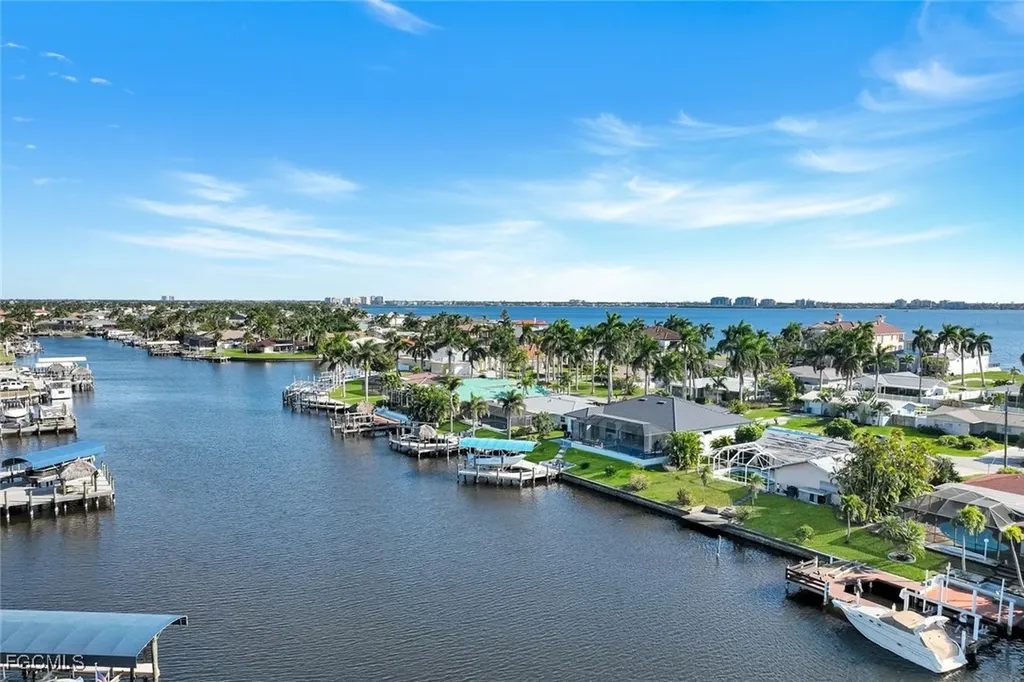 441 Bayshore Drive Cape Coral FL 33904