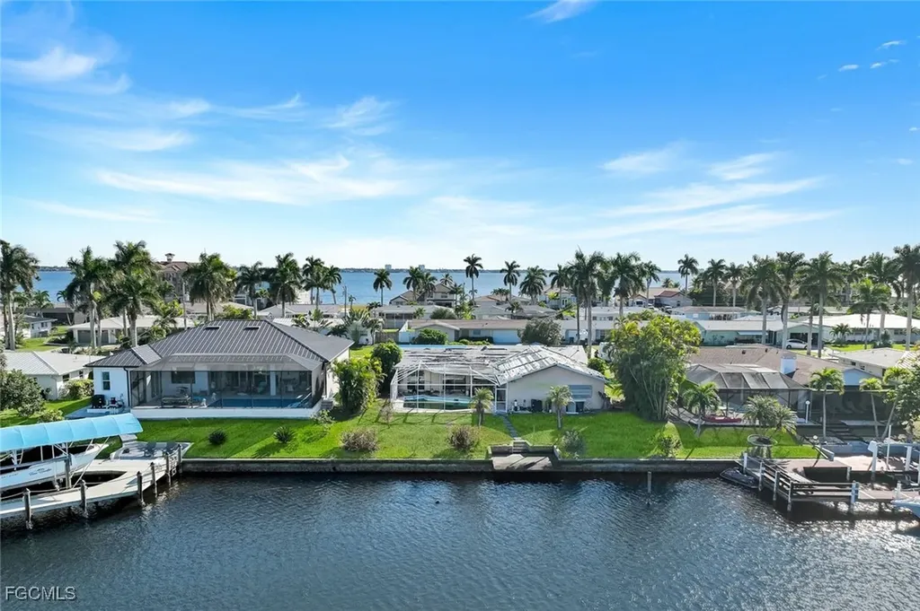 441 Bayshore Drive Cape Coral FL 33904