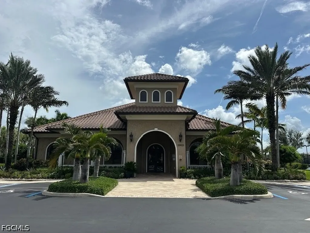 13525 Villa Di Preserve Lane Estero FL 33928