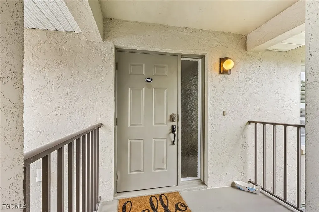 4205 SE 19th Avenue Cape Coral FL 33904