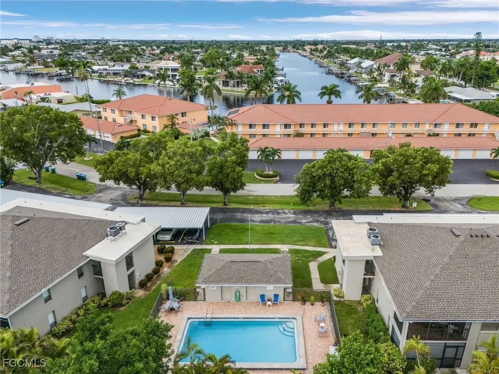 4205 SE 19th Avenue Cape Coral FL 33904