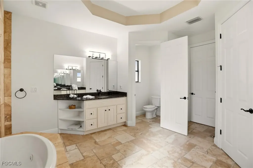 2133 SW 43rd Lane Cape Coral FL 33914