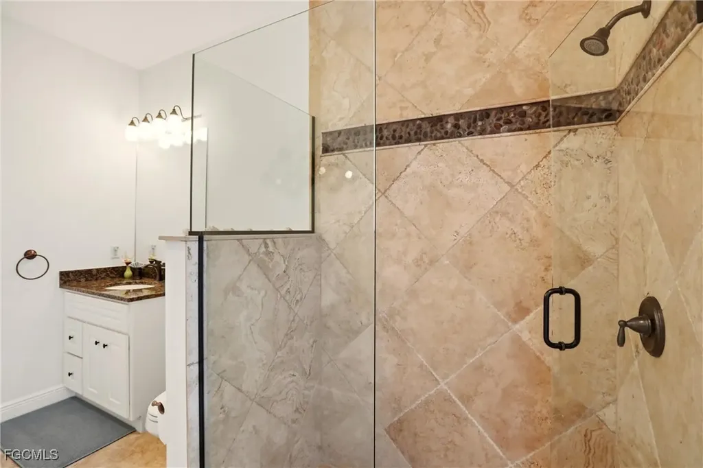 2133 SW 43rd Lane Cape Coral FL 33914