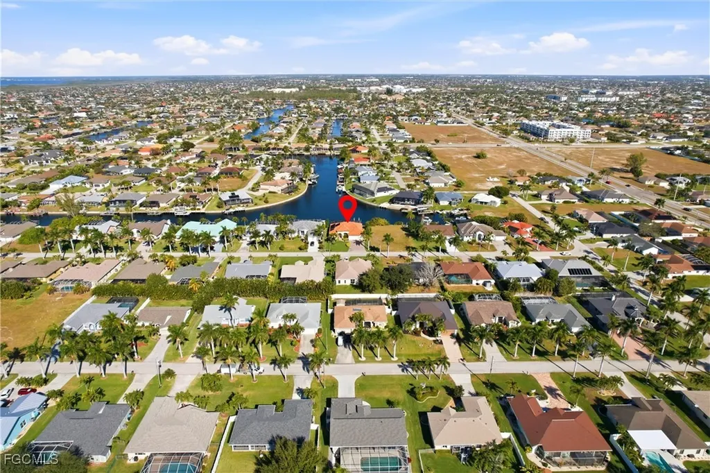 2133 SW 43rd Lane Cape Coral FL 33914