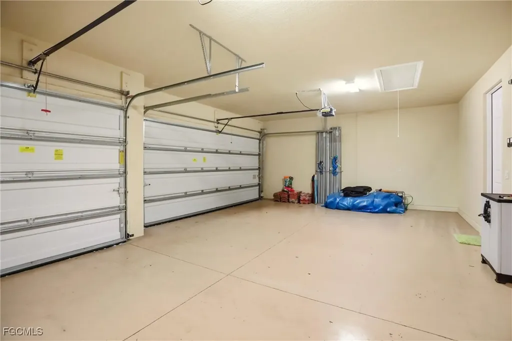 2133 SW 43rd Lane Cape Coral FL 33914