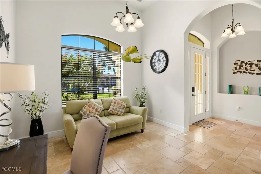 2133 SW 43rd Lane Cape Coral FL 33914