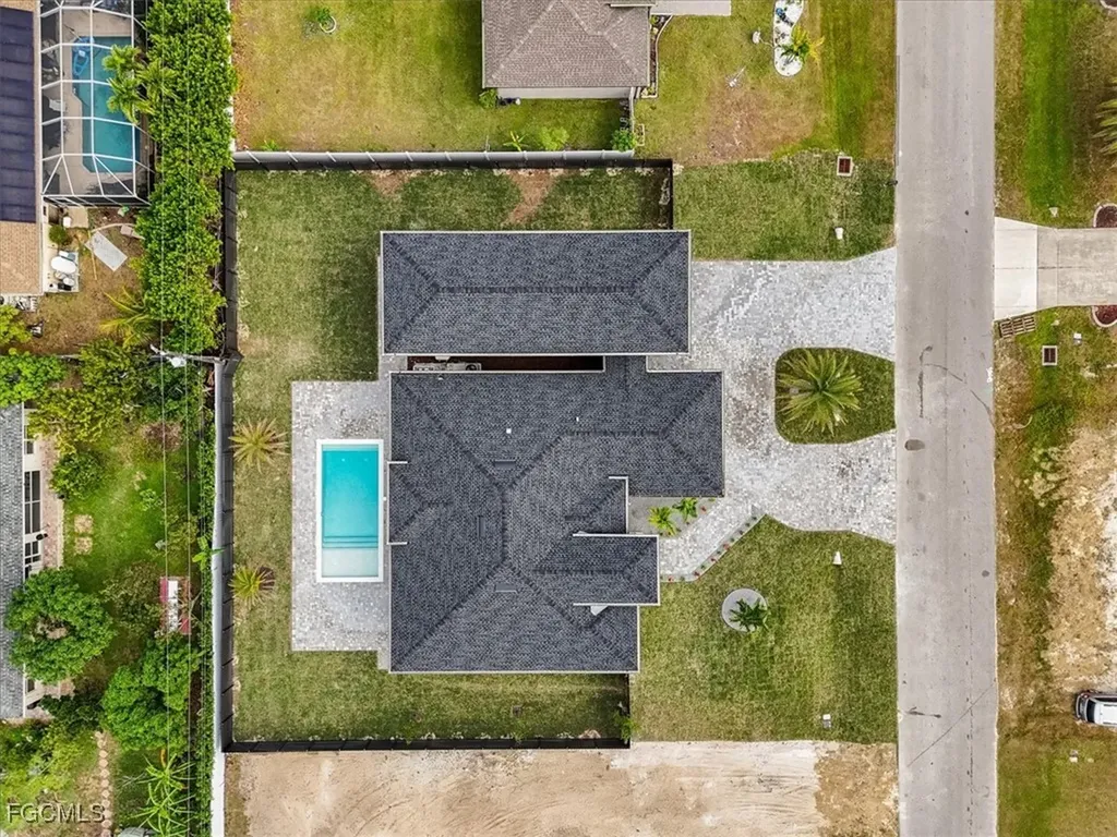 607 NW 7th Street Cape Coral FL 33993