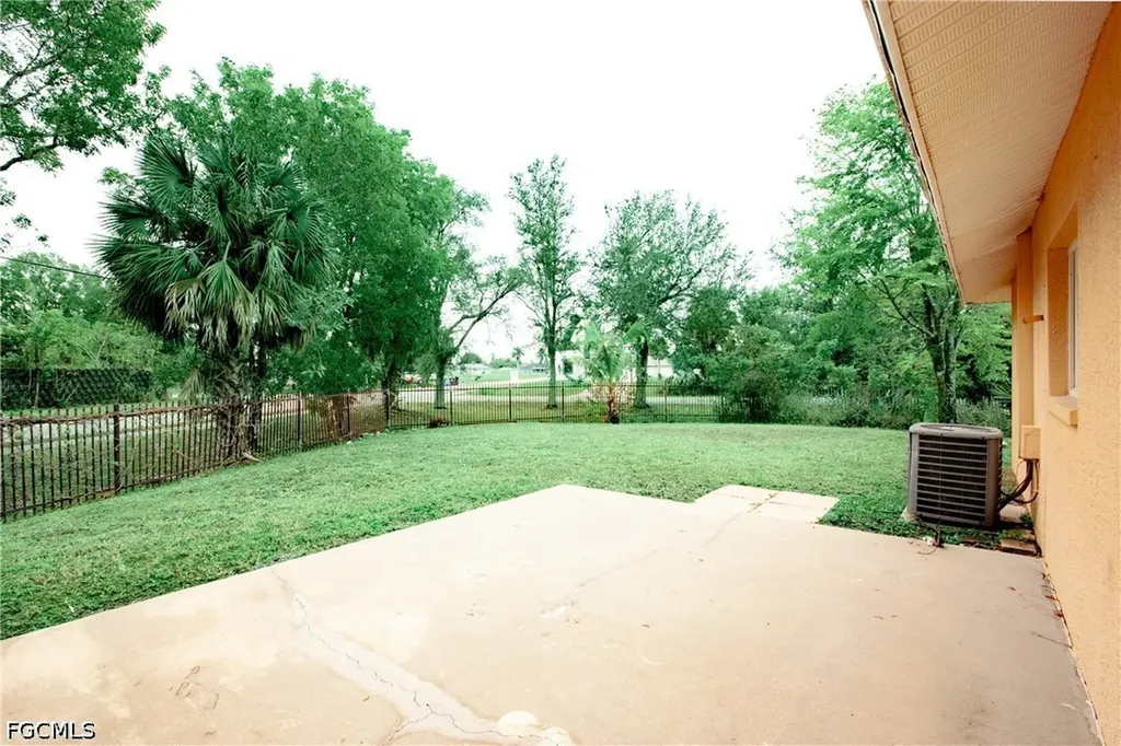 3228 Willin Street Fort Myers FL 33916