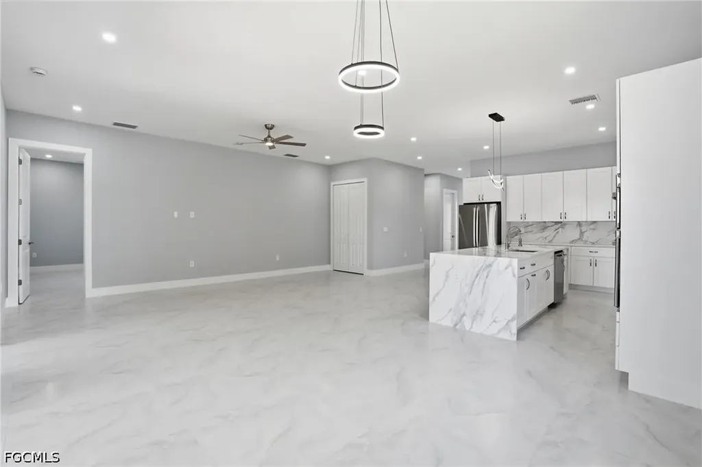 27659 Franklin Street Bonita Springs FL 34134