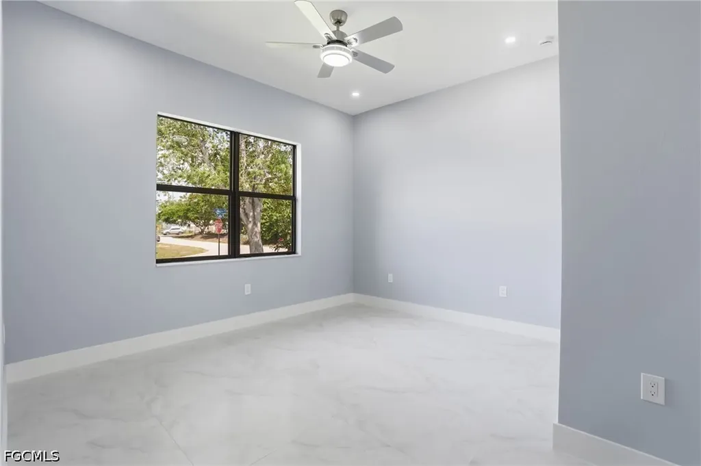 27659 Franklin Street Bonita Springs FL 34134