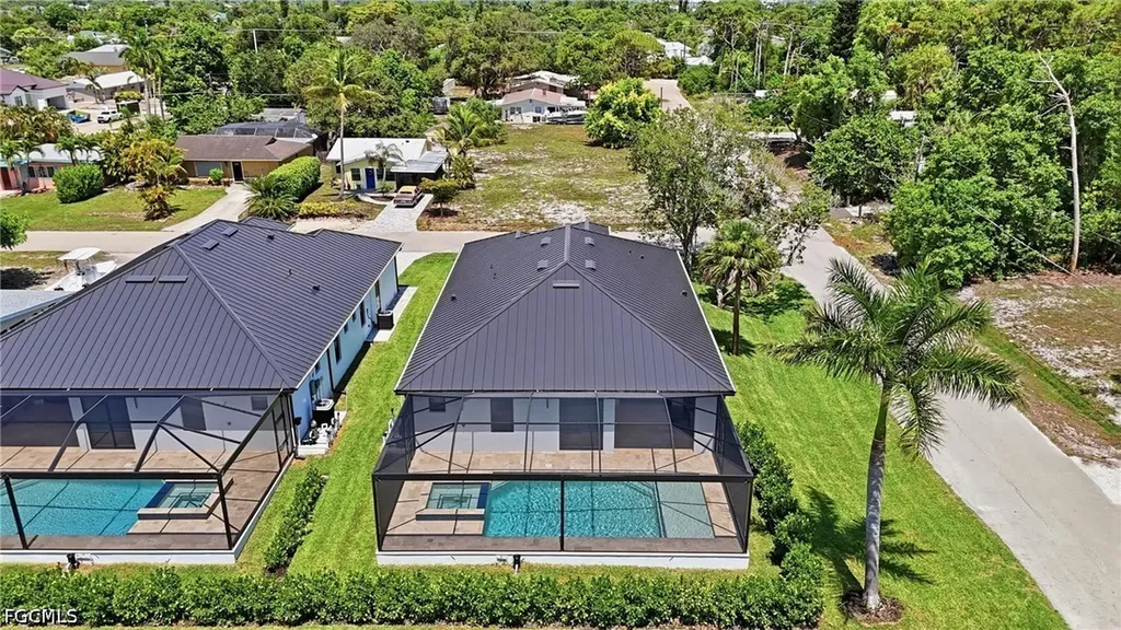27659 Franklin Street Bonita Springs FL 34134