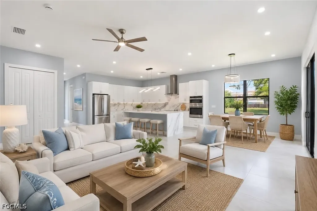27659 Franklin Street Bonita Springs FL 34134
