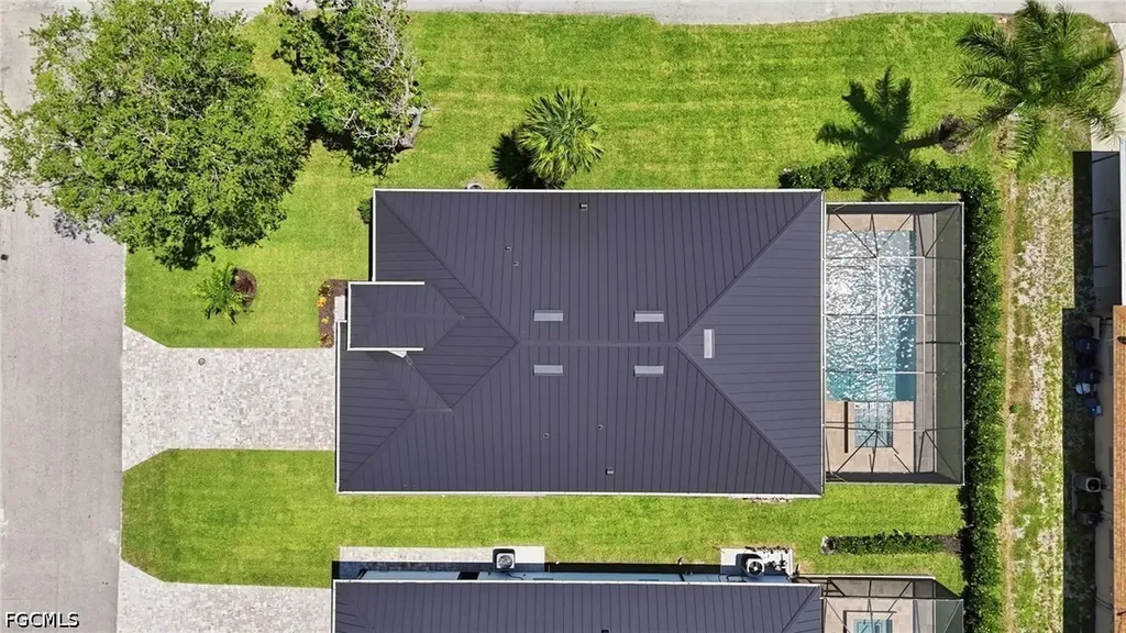 27659 Franklin Street Bonita Springs FL 34134
