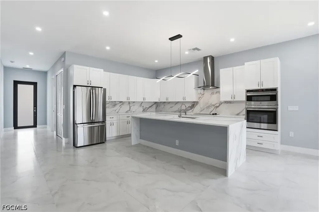 27659 Franklin Street Bonita Springs FL 34134
