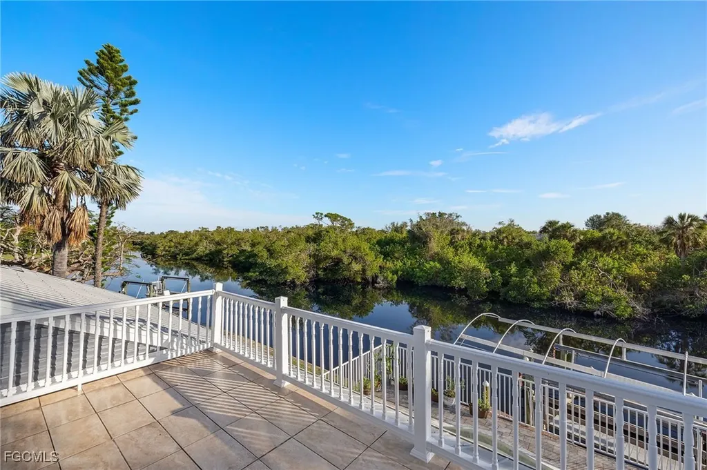 5539 Natoma Drive Fort Myers FL 33919