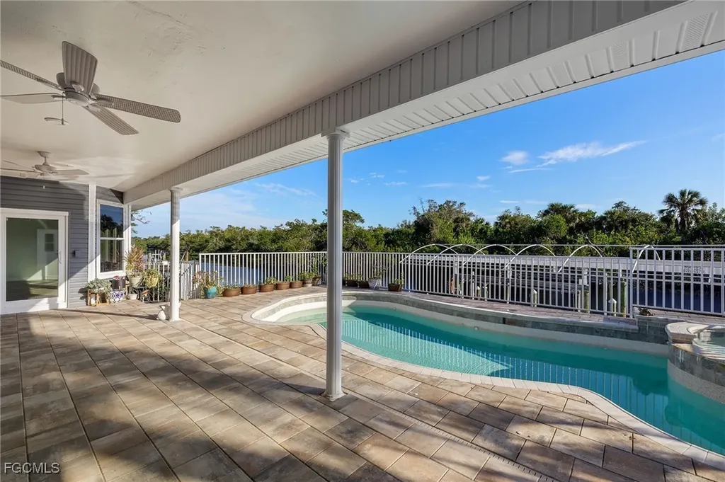 5539 Natoma Drive Fort Myers FL 33919