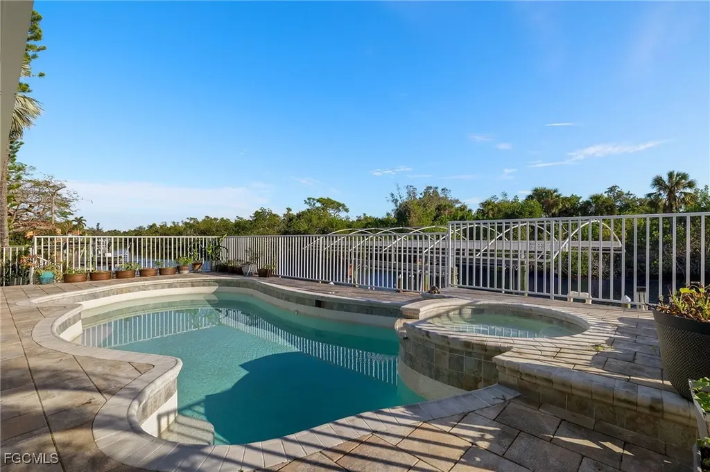 5539 Natoma Drive Fort Myers FL 33919