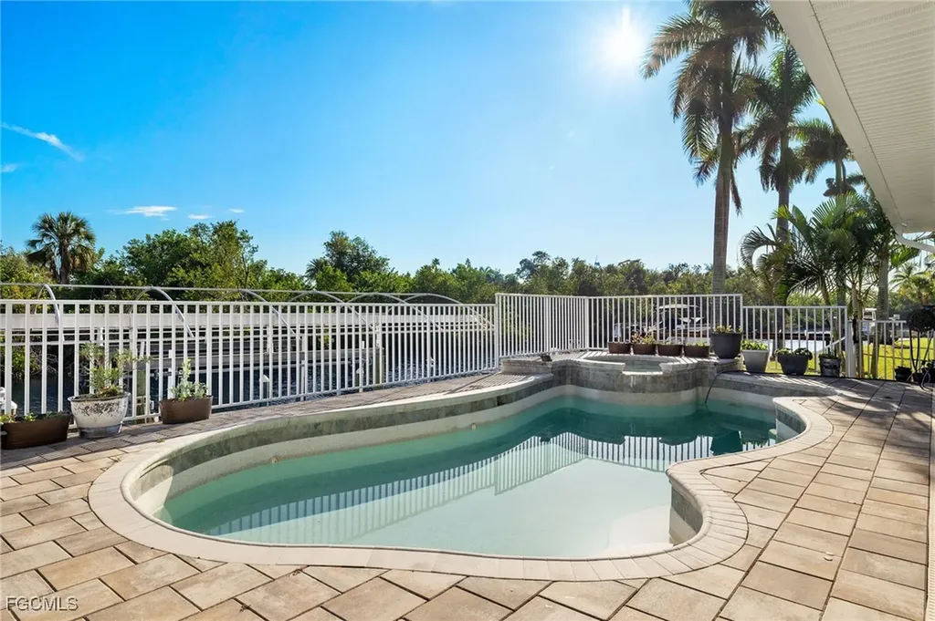 5539 Natoma Drive Fort Myers FL 33919