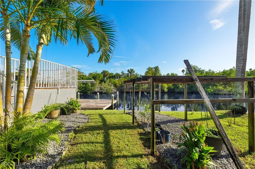 5539 Natoma Drive Fort Myers FL 33919