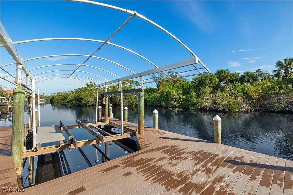 5539 Natoma Drive Fort Myers FL 33919