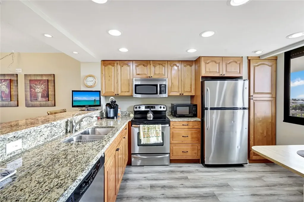 4203 Bay Beach Lane Fort Myers Beach FL 33931