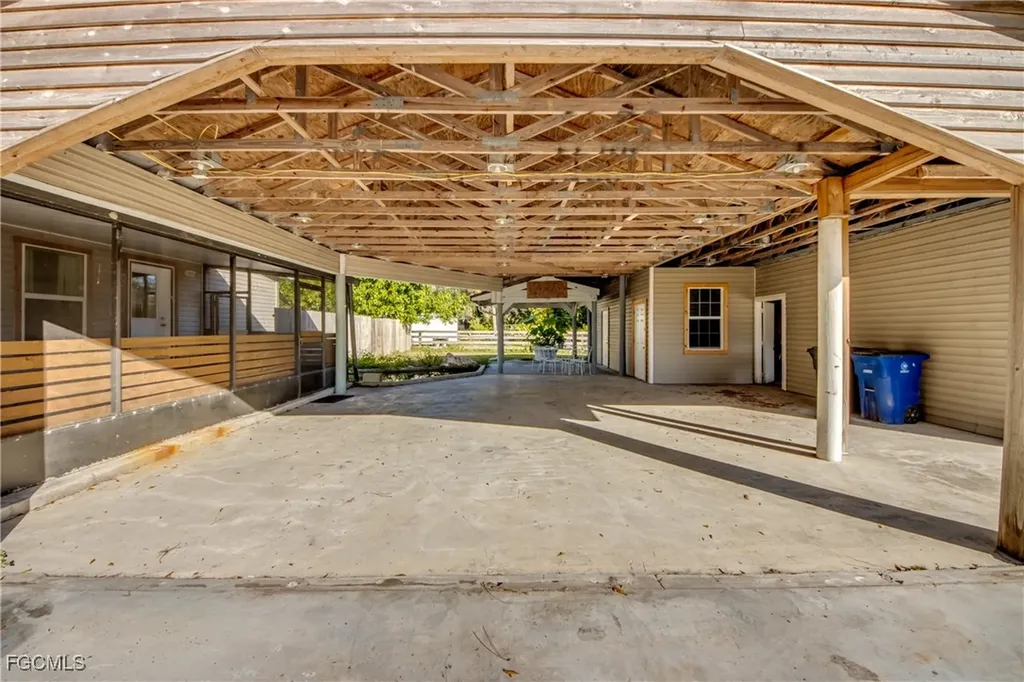 19330 Meredith Road North Fort Myers FL 33917