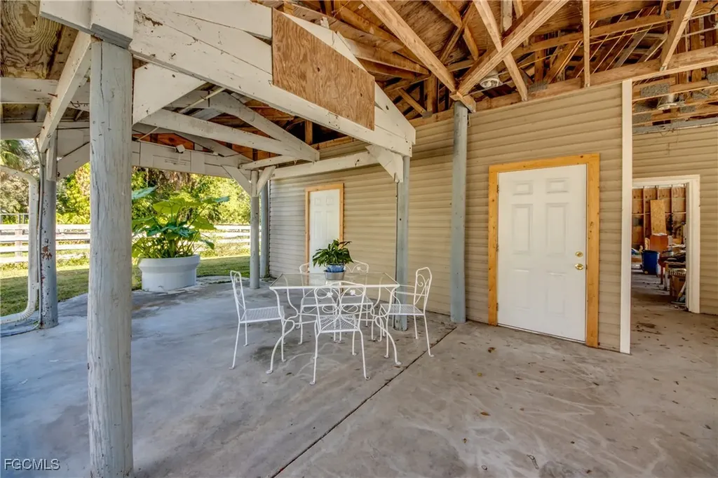 19330 Meredith Road North Fort Myers FL 33917