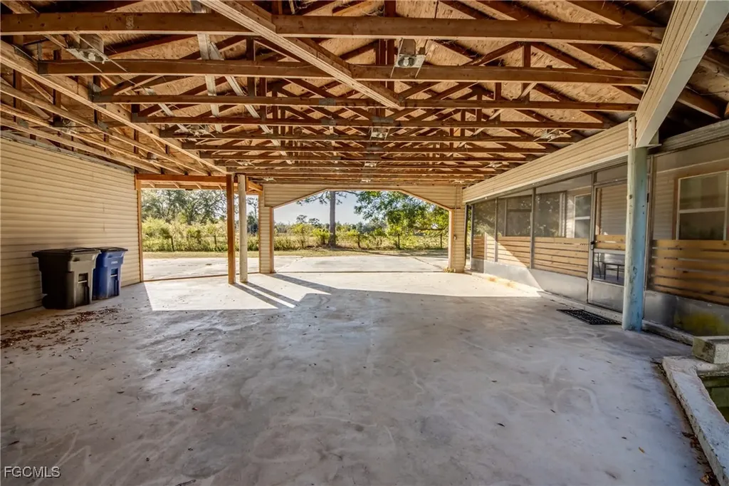 19330 Meredith Road North Fort Myers FL 33917