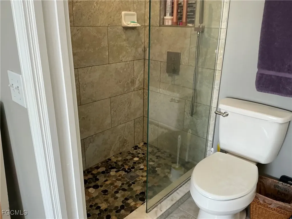 2885 Palm Beach Boulevard Fort Myers FL 33916