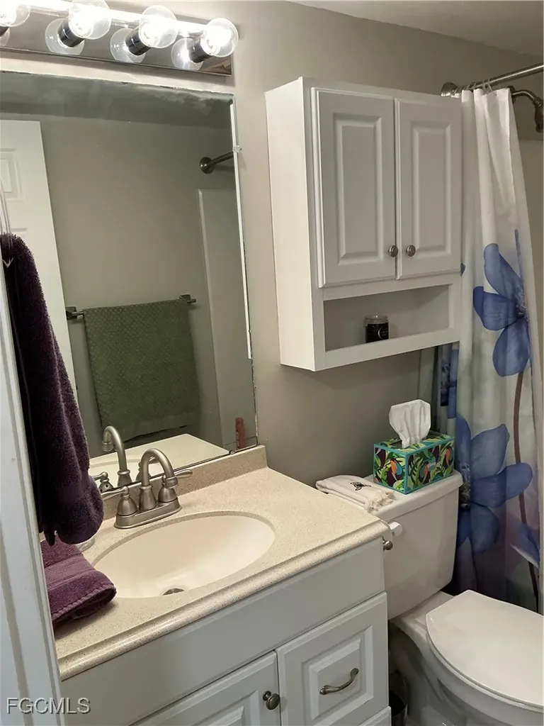 2885 Palm Beach Boulevard Fort Myers FL 33916
