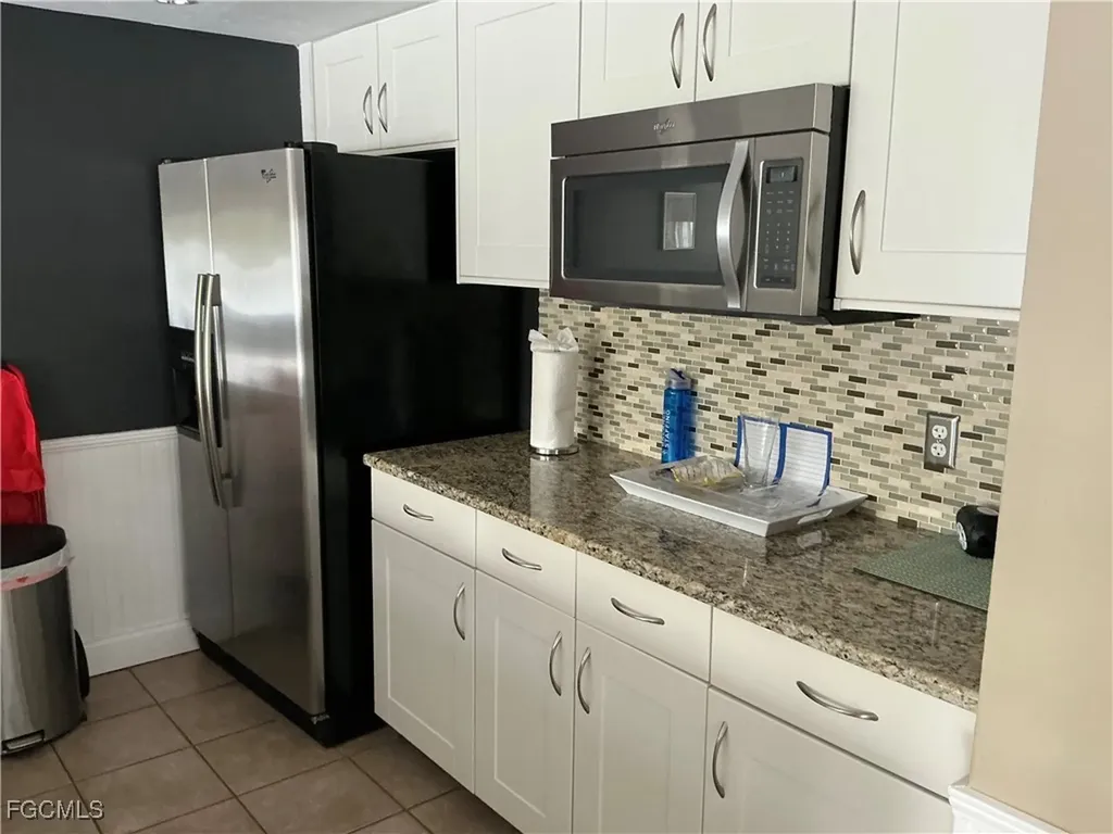2885 Palm Beach Boulevard Fort Myers FL 33916