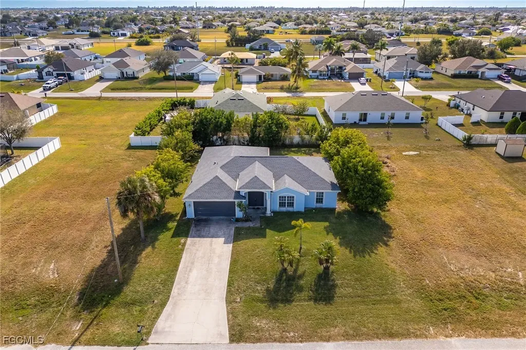 2022 NW 9th Terrace Cape Coral FL 33993
