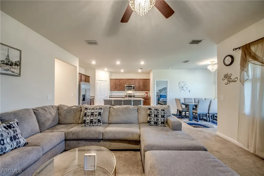 3647 Rain Lily Lane Alva FL 33920