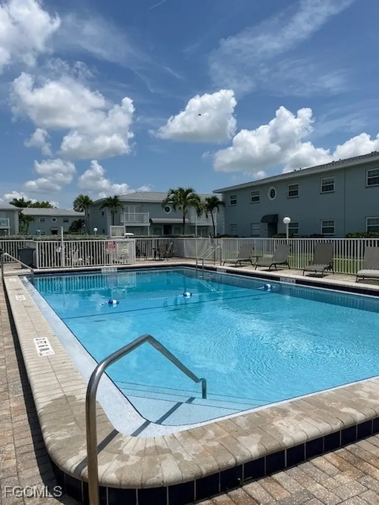 3340 N Key Drive North Fort Myers FL 33903