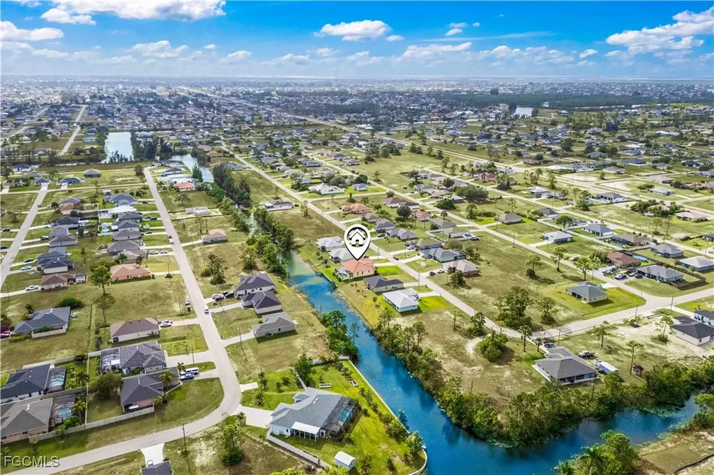 2905 NW 22nd Place Cape Coral FL 33993