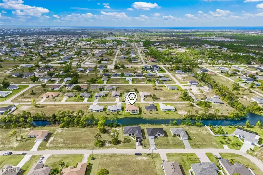 2905 NW 22nd Place Cape Coral FL 33993