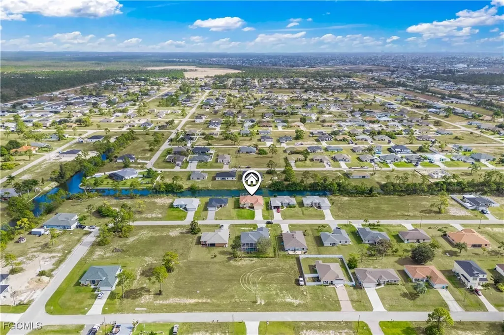 2905 NW 22nd Place Cape Coral FL 33993