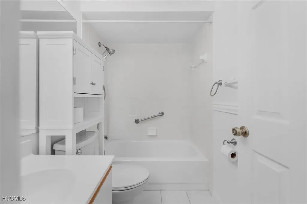 21150 Butchers Holler Estero FL 33928