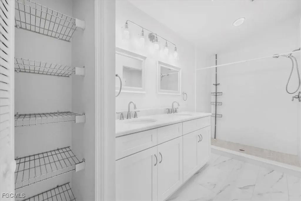 21150 Butchers Holler Estero FL 33928