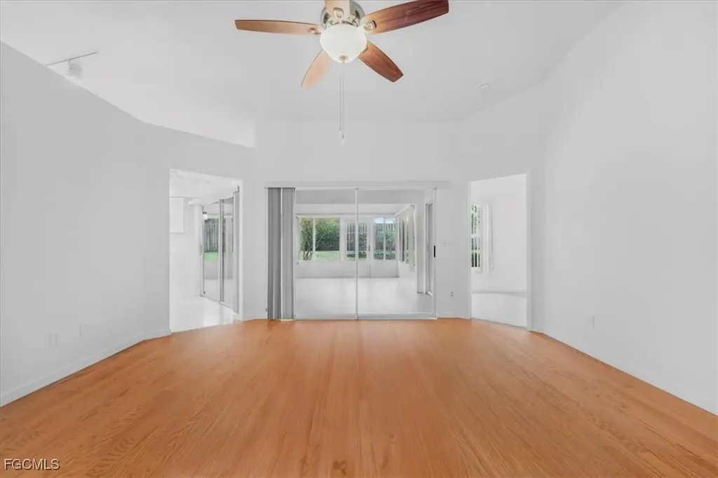 21150 Butchers Holler Estero FL 33928