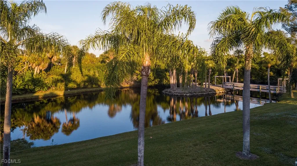 3916 Orange Grove Boulevard North Fort Myers FL 33903