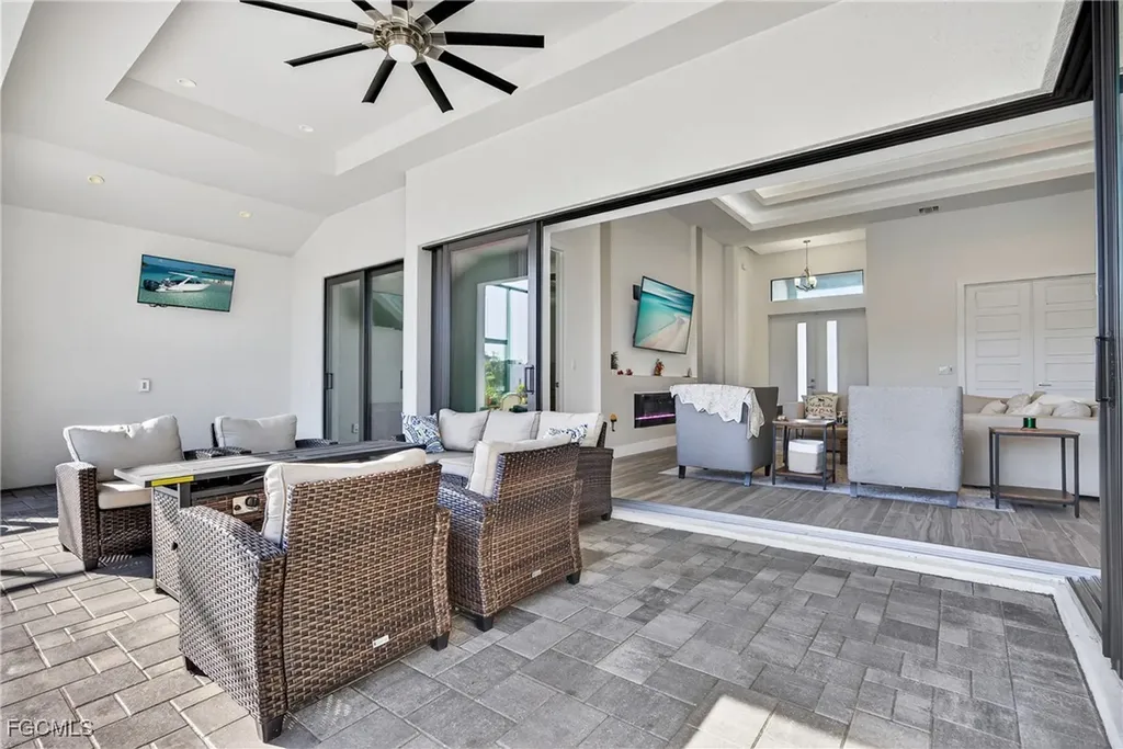 2817 NW 41st Avenue Cape Coral FL 33993