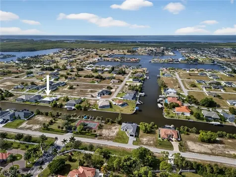 2817 NW 41st Avenue Cape Coral FL 33993