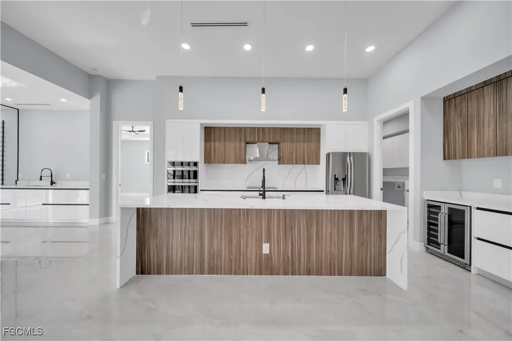 129 SW 33rd Place Cape Coral FL 33991