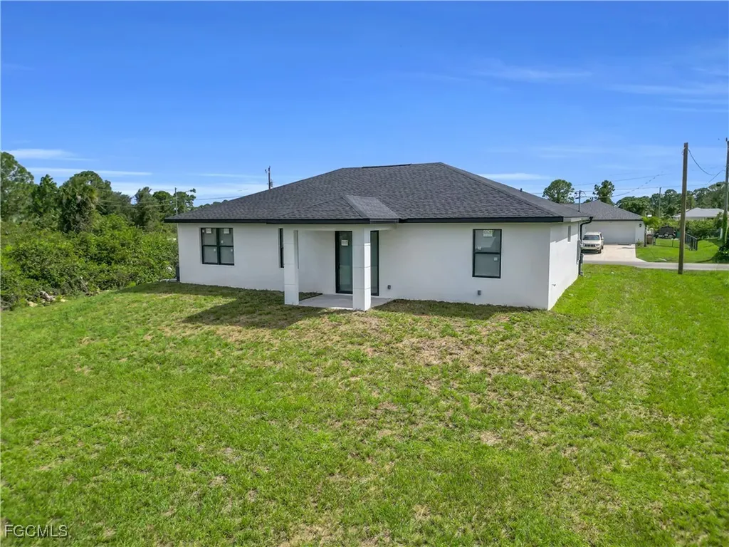 2509 50th Street W Lehigh Acres FL 33971