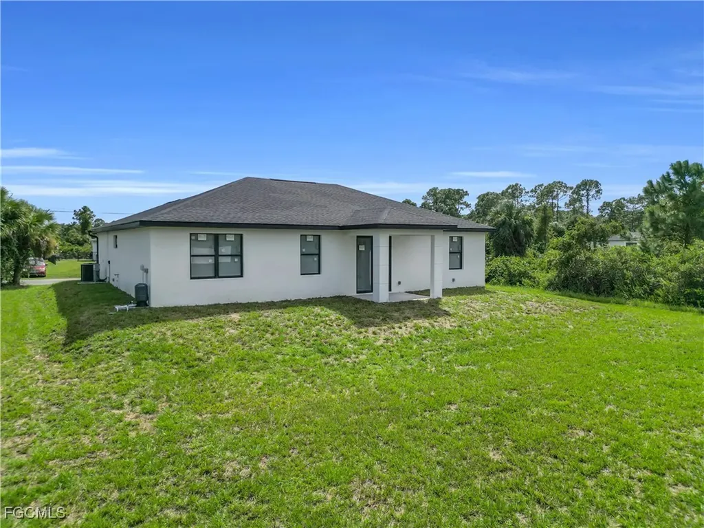 2509 50th Street W Lehigh Acres FL 33971